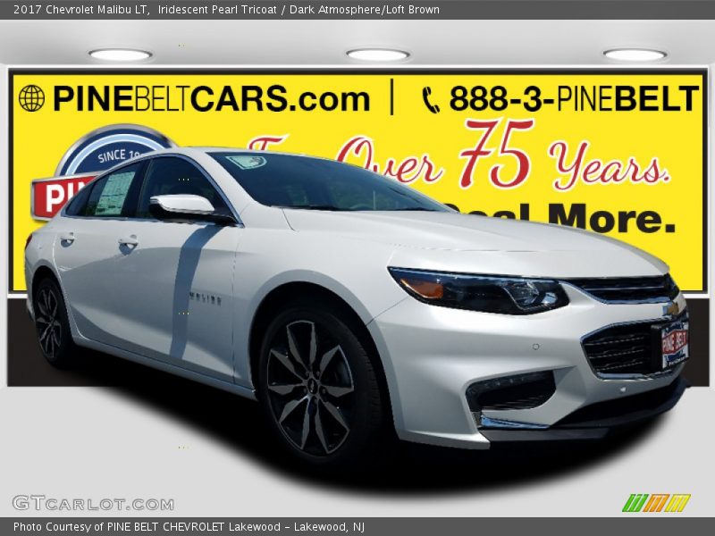 Iridescent Pearl Tricoat / Dark Atmosphere/Loft Brown 2017 Chevrolet Malibu LT