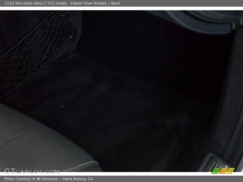 Iridium Silver Metallic / Black 2016 Mercedes-Benz S 550 Sedan