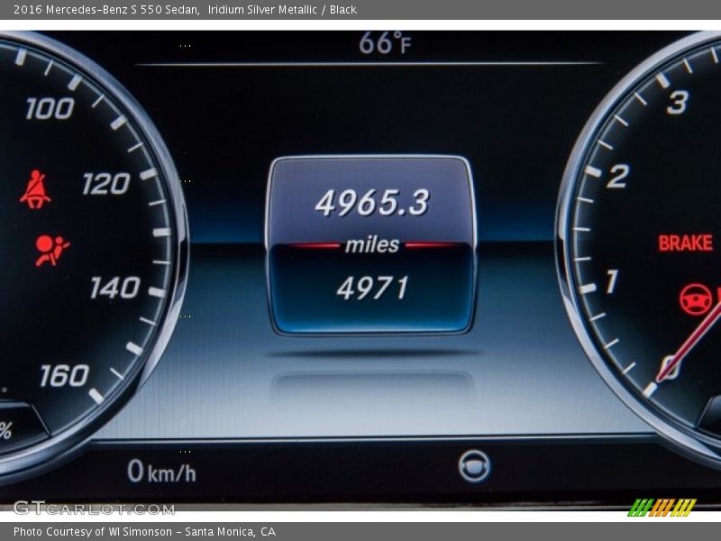 Iridium Silver Metallic / Black 2016 Mercedes-Benz S 550 Sedan