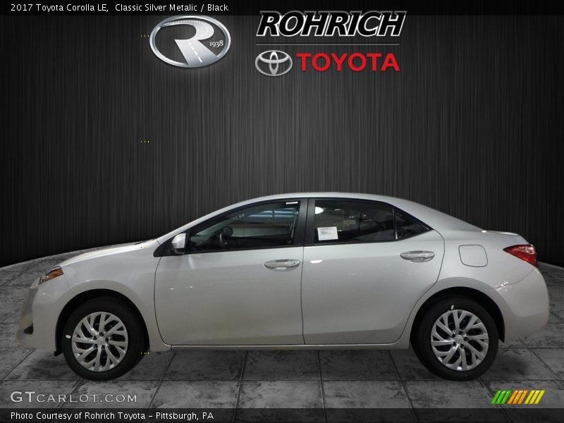 Classic Silver Metalic / Black 2017 Toyota Corolla LE