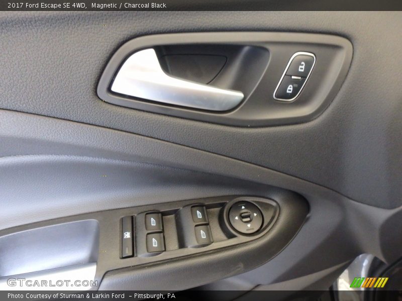 Magnetic / Charcoal Black 2017 Ford Escape SE 4WD
