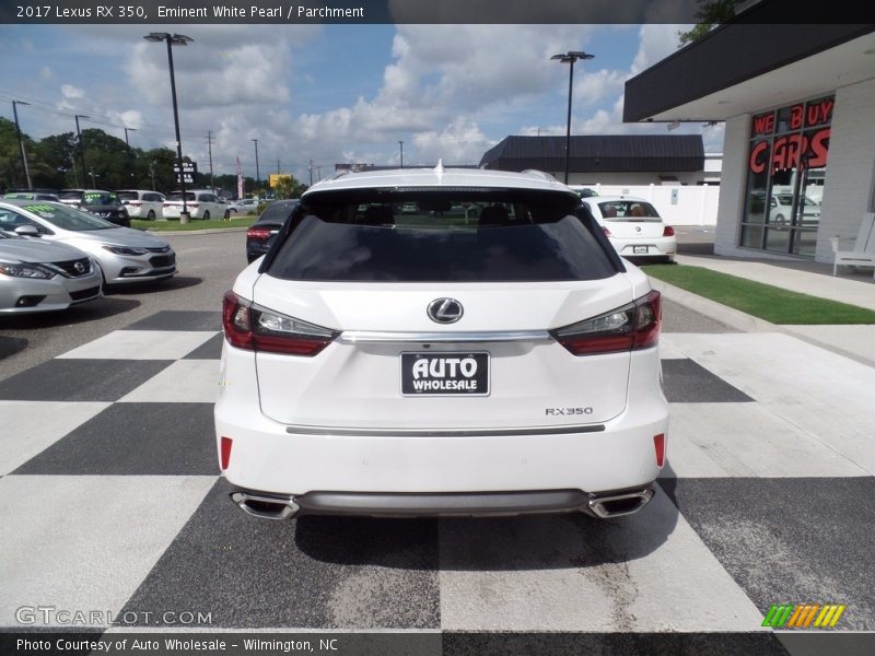 Eminent White Pearl / Parchment 2017 Lexus RX 350