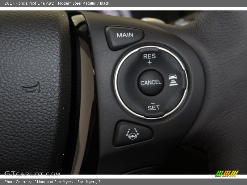 Modern Steel Metallic / Black 2017 Honda Pilot Elite AWD