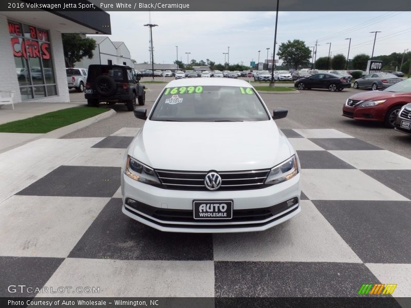 Pure White / Black/Ceramique 2016 Volkswagen Jetta Sport
