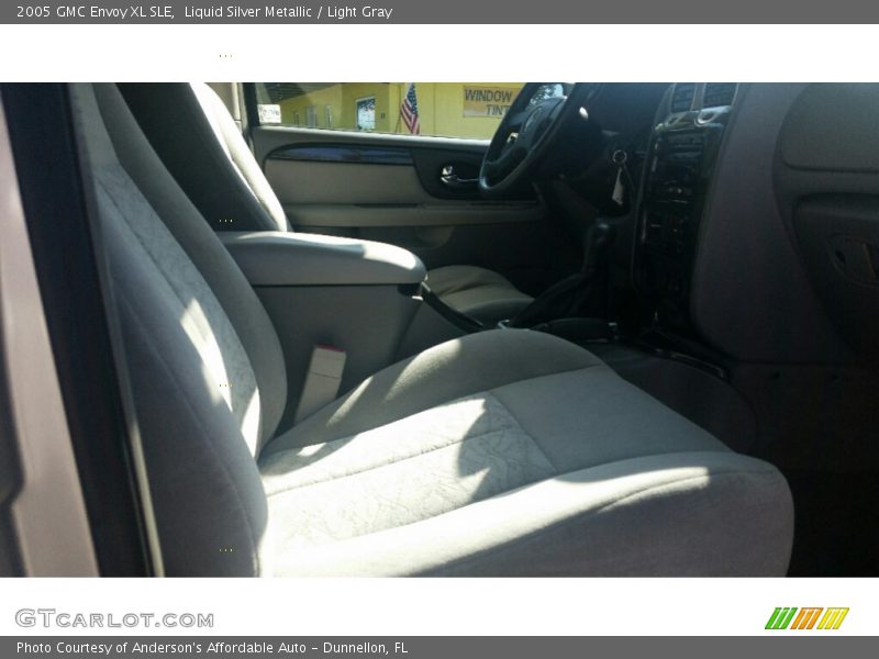 Liquid Silver Metallic / Light Gray 2005 GMC Envoy XL SLE