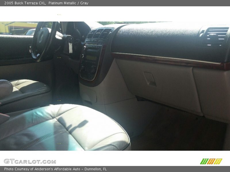 Platinum Metallic / Gray 2005 Buick Terraza CXL