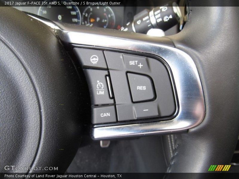 Controls of 2017 F-PACE 35t AWD S
