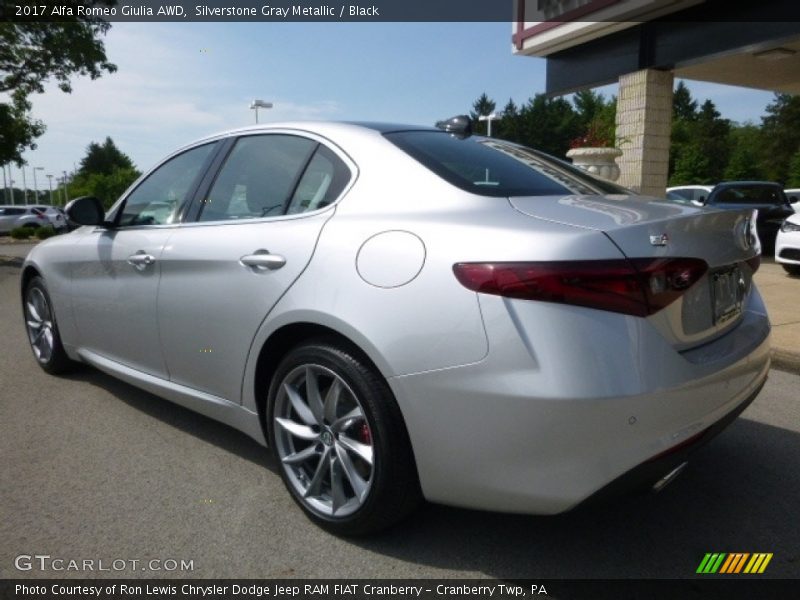 Silverstone Gray Metallic / Black 2017 Alfa Romeo Giulia AWD