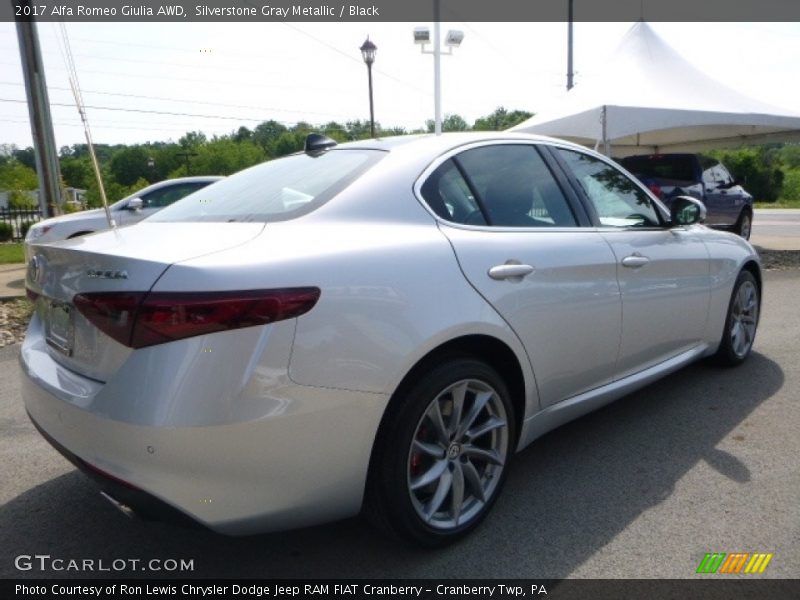 Silverstone Gray Metallic / Black 2017 Alfa Romeo Giulia AWD