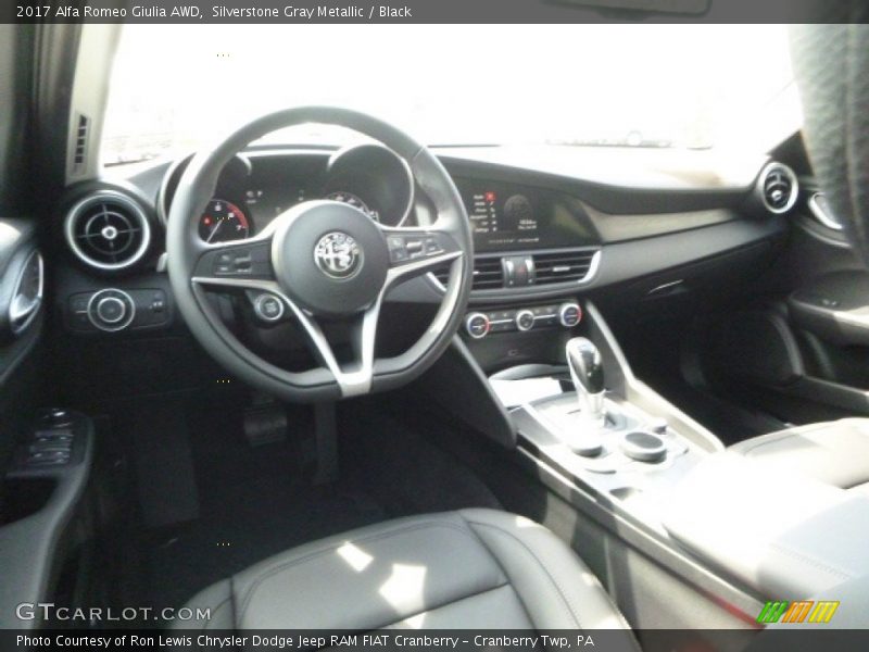 Silverstone Gray Metallic / Black 2017 Alfa Romeo Giulia AWD