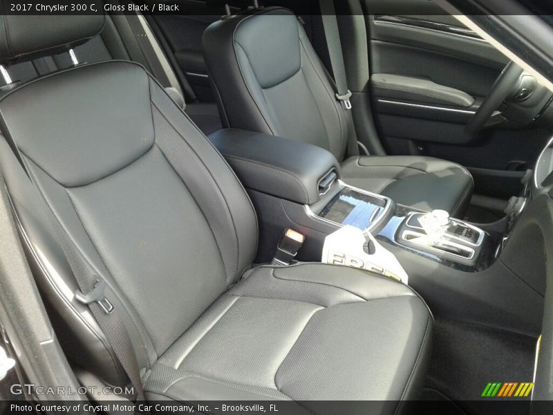 Gloss Black / Black 2017 Chrysler 300 C