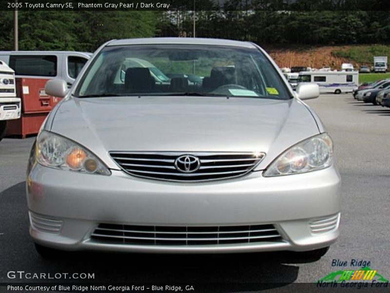 Phantom Gray Pearl / Dark Gray 2005 Toyota Camry SE