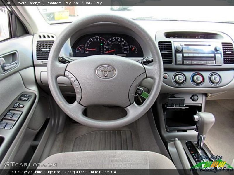 Phantom Gray Pearl / Dark Gray 2005 Toyota Camry SE