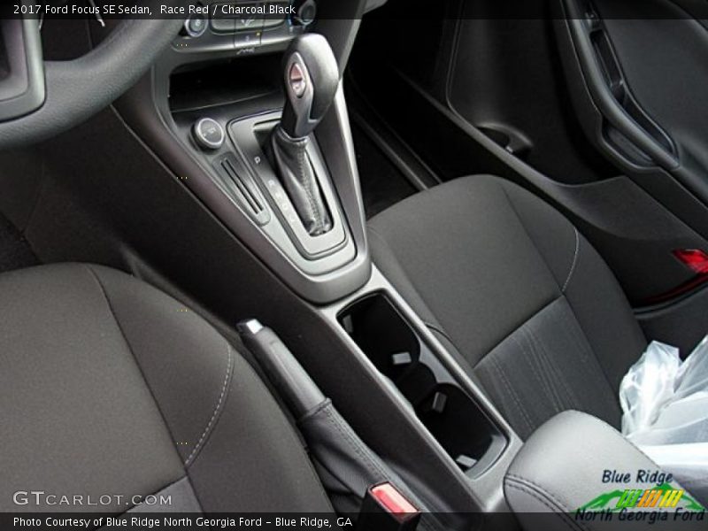 Race Red / Charcoal Black 2017 Ford Focus SE Sedan