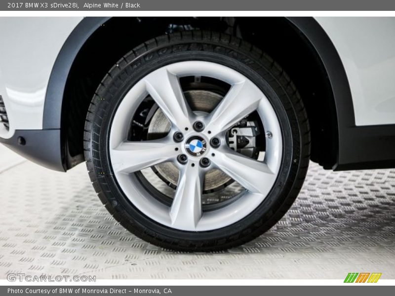 Alpine White / Black 2017 BMW X3 sDrive28i