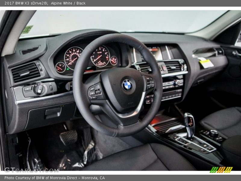 Alpine White / Black 2017 BMW X3 sDrive28i