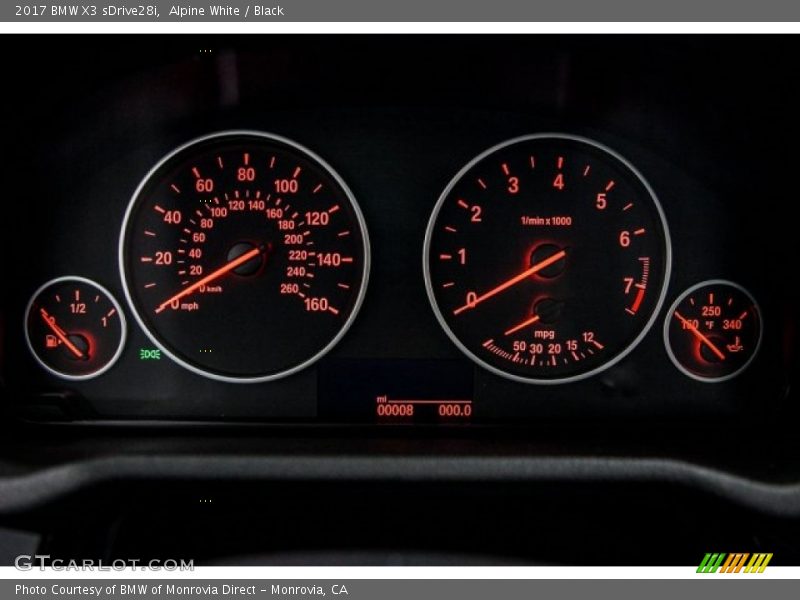 Alpine White / Black 2017 BMW X3 sDrive28i