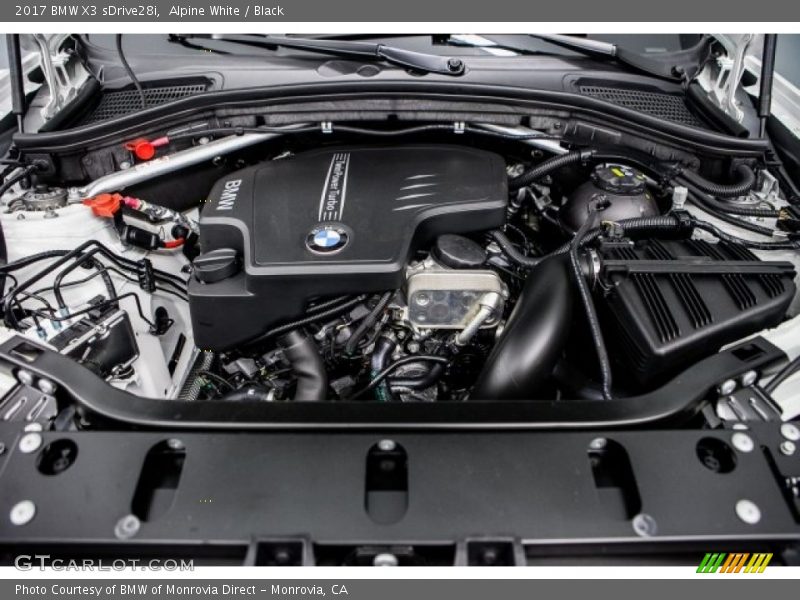 Alpine White / Black 2017 BMW X3 sDrive28i