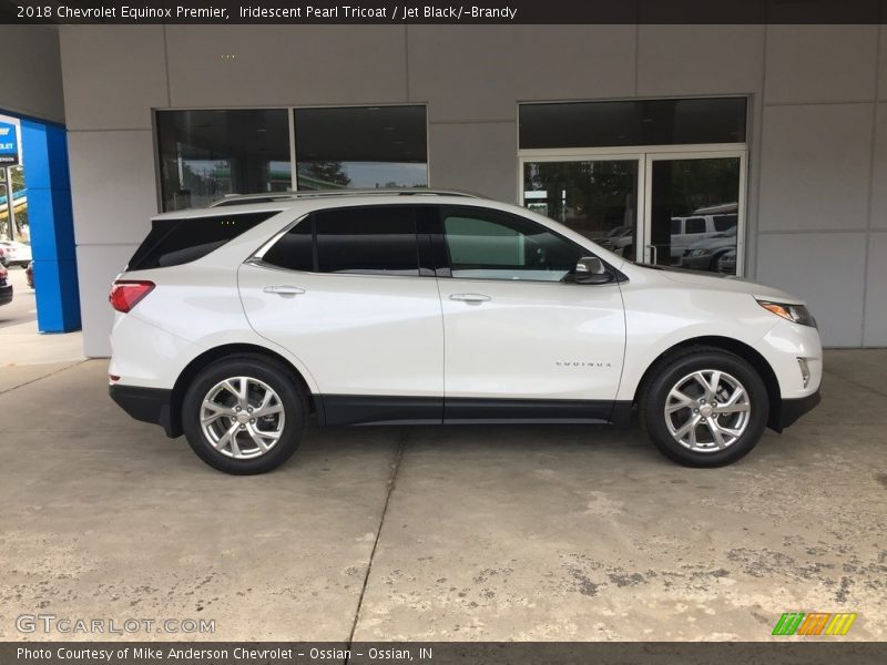 Iridescent Pearl Tricoat / Jet Black/­Brandy 2018 Chevrolet Equinox Premier