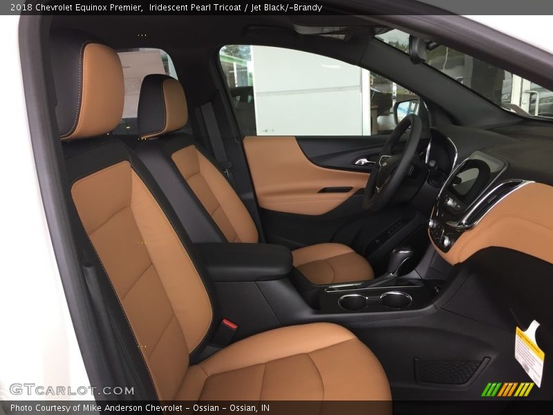 Iridescent Pearl Tricoat / Jet Black/­Brandy 2018 Chevrolet Equinox Premier