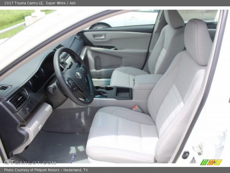 Super White / Ash 2017 Toyota Camry LE