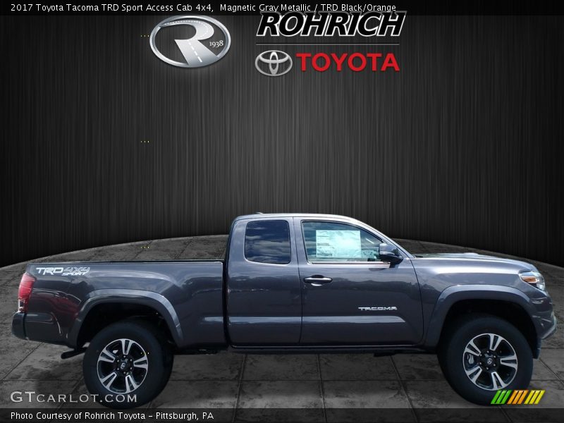 Magnetic Gray Metallic / TRD Black/Orange 2017 Toyota Tacoma TRD Sport Access Cab 4x4