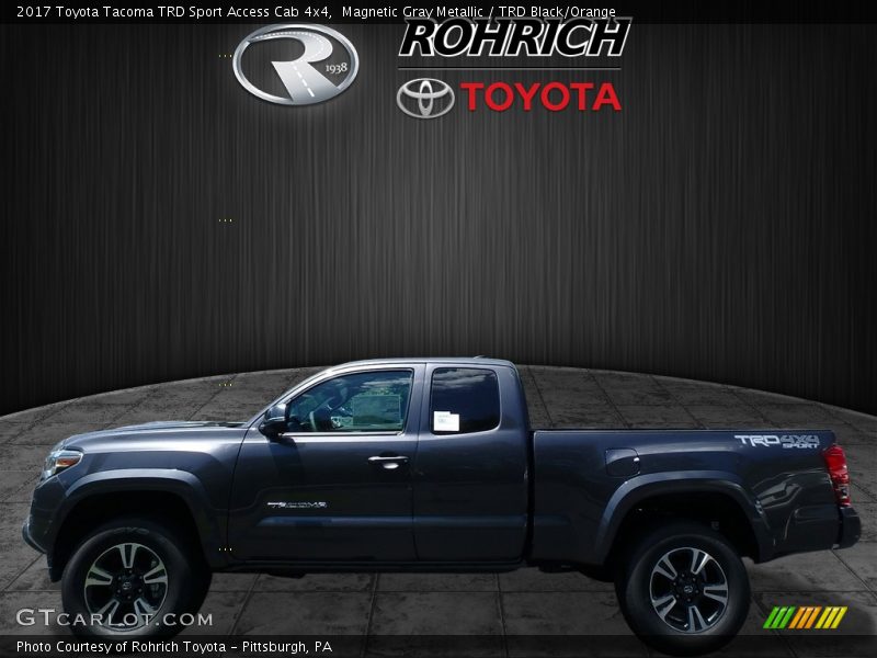 Magnetic Gray Metallic / TRD Black/Orange 2017 Toyota Tacoma TRD Sport Access Cab 4x4