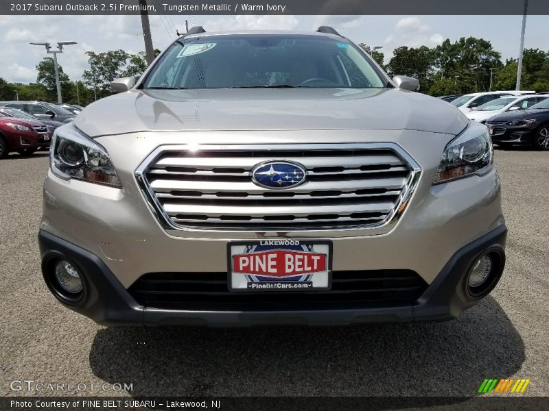 Tungsten Metallic / Warm Ivory 2017 Subaru Outback 2.5i Premium