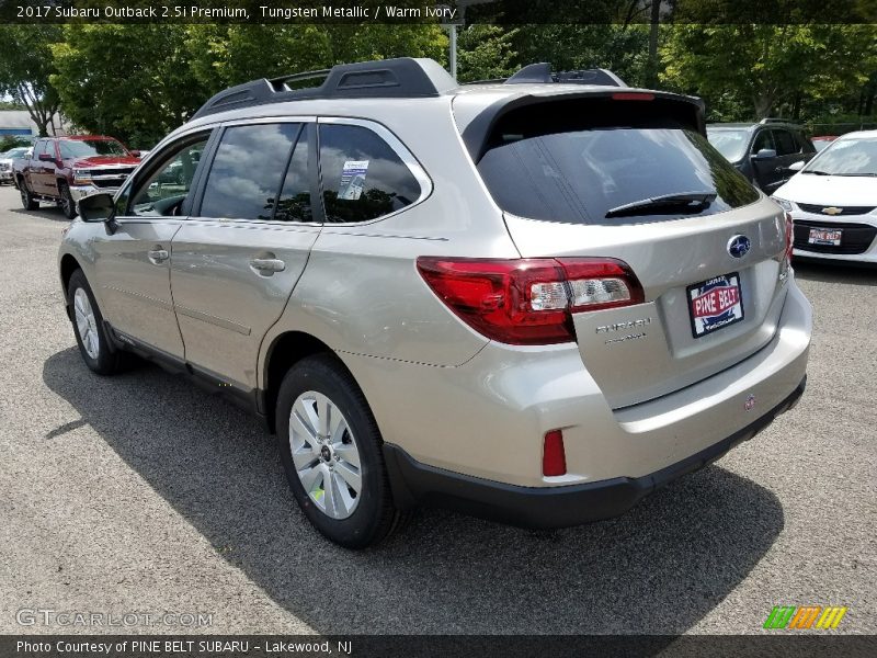 Tungsten Metallic / Warm Ivory 2017 Subaru Outback 2.5i Premium