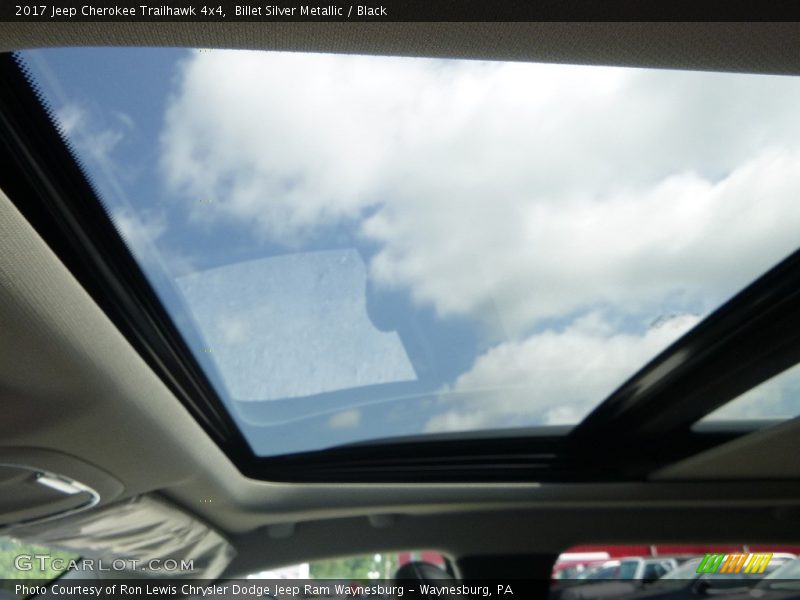 Billet Silver Metallic / Black 2017 Jeep Cherokee Trailhawk 4x4