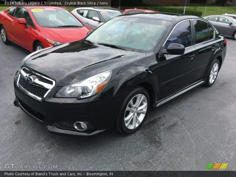 Crystal Black Silica / Ivory 2014 Subaru Legacy 2.5i Limited