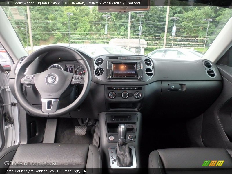 Dashboard of 2017 Tiguan Limited 2.0T 4Motion