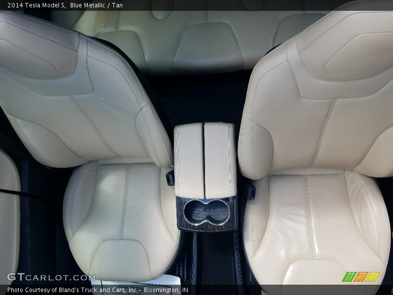 Front Seat of 2014 Model S 