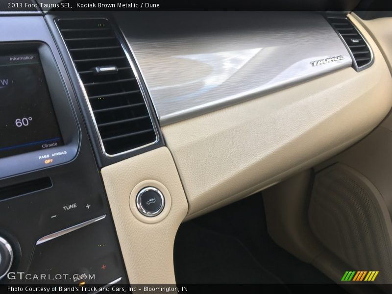 Kodiak Brown Metallic / Dune 2013 Ford Taurus SEL