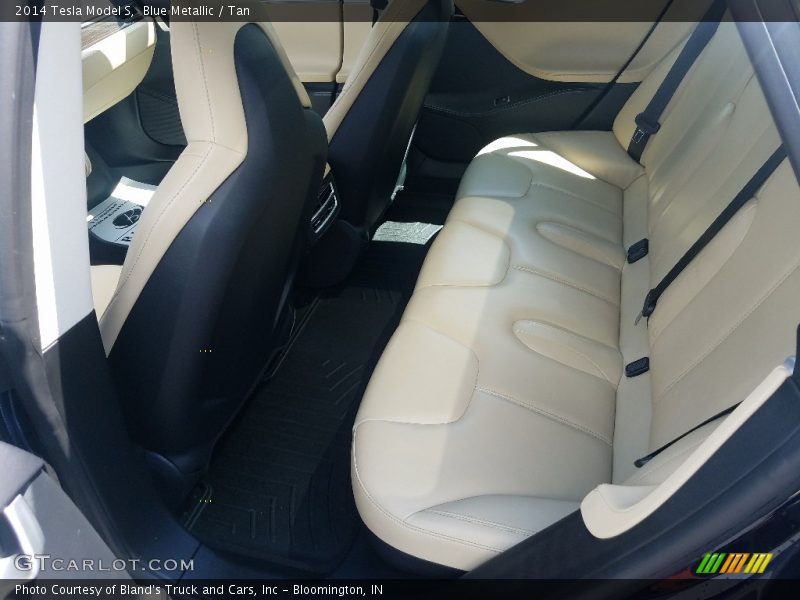 Rear Seat of 2014 Model S 