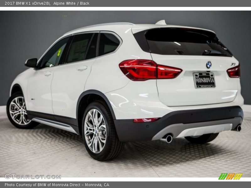 Alpine White / Black 2017 BMW X1 xDrive28i