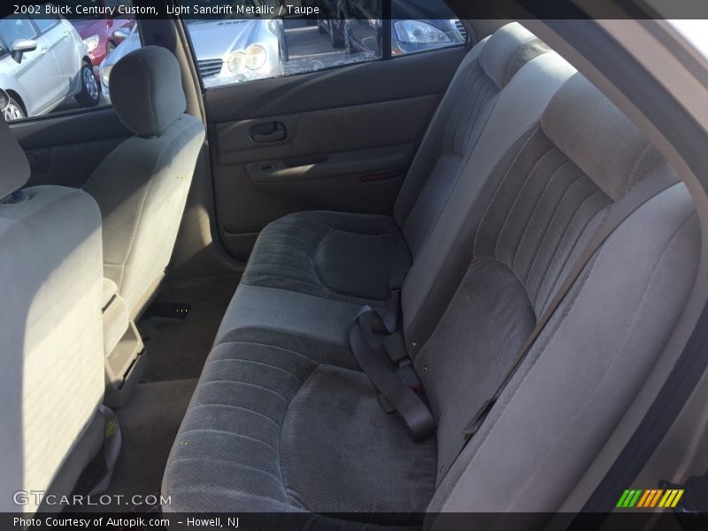 Light Sandrift Metallic / Taupe 2002 Buick Century Custom