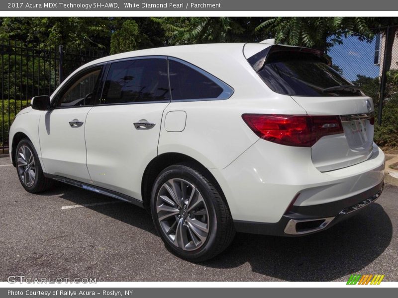 White Diamond Pearl / Parchment 2017 Acura MDX Technology SH-AWD