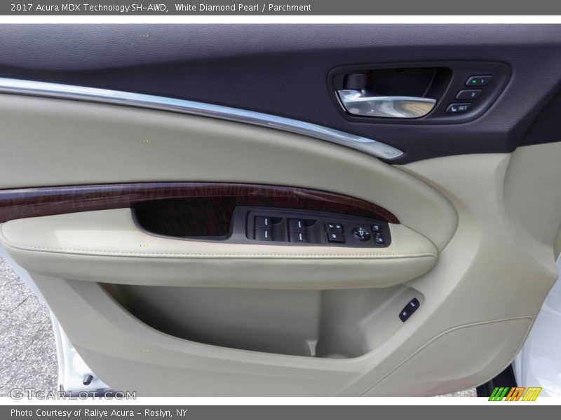 White Diamond Pearl / Parchment 2017 Acura MDX Technology SH-AWD