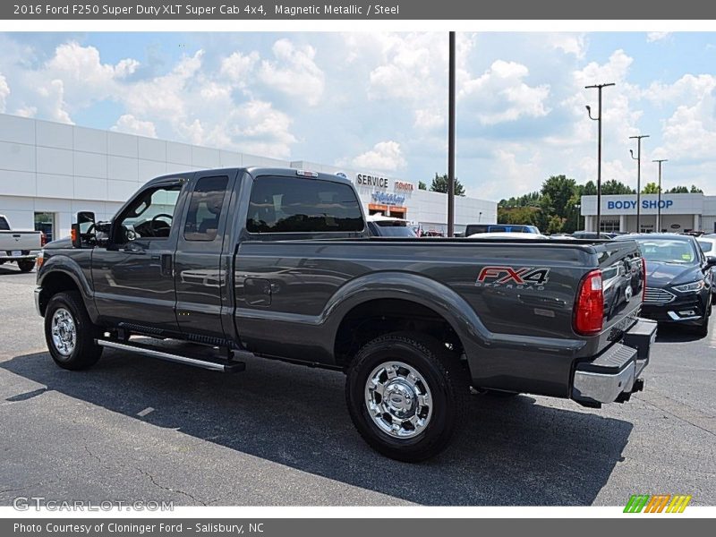 Magnetic Metallic / Steel 2016 Ford F250 Super Duty XLT Super Cab 4x4