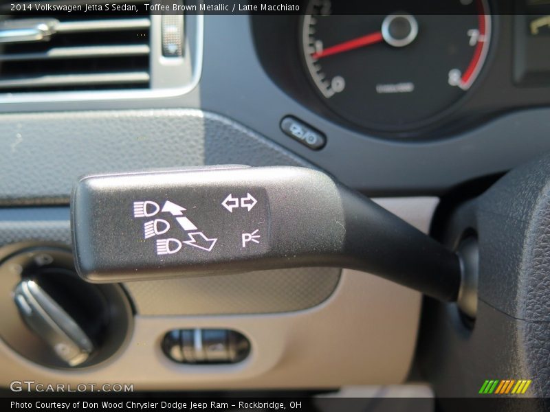 Toffee Brown Metallic / Latte Macchiato 2014 Volkswagen Jetta S Sedan