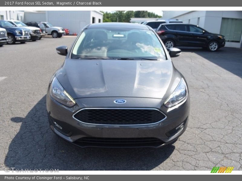 Magnetic / Charcoal Black 2017 Ford Focus SEL Sedan