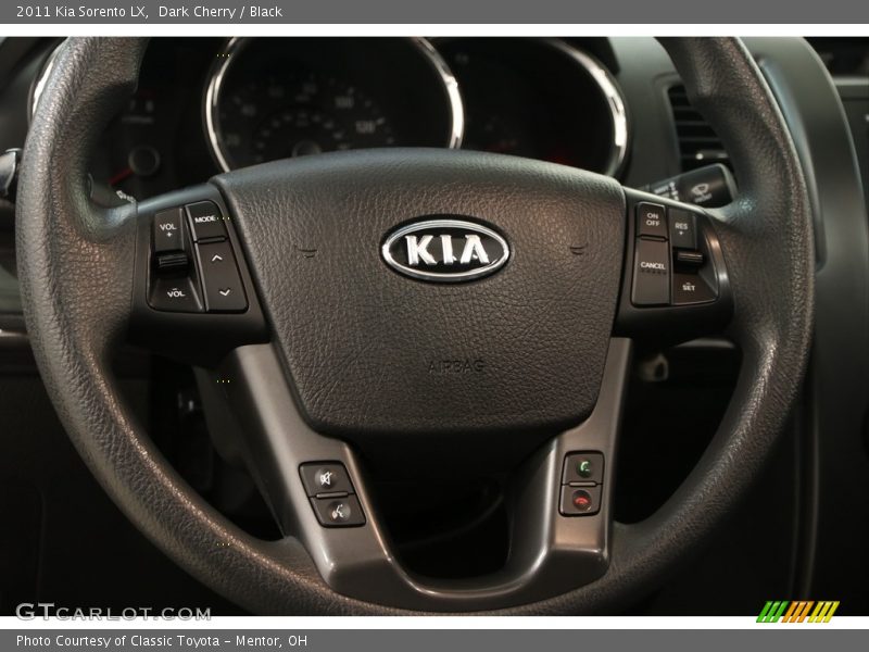 Dark Cherry / Black 2011 Kia Sorento LX