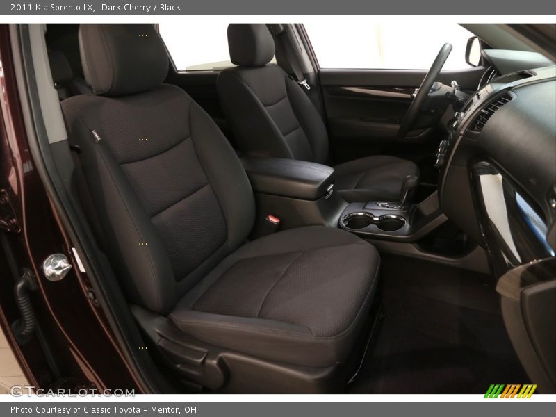 Dark Cherry / Black 2011 Kia Sorento LX