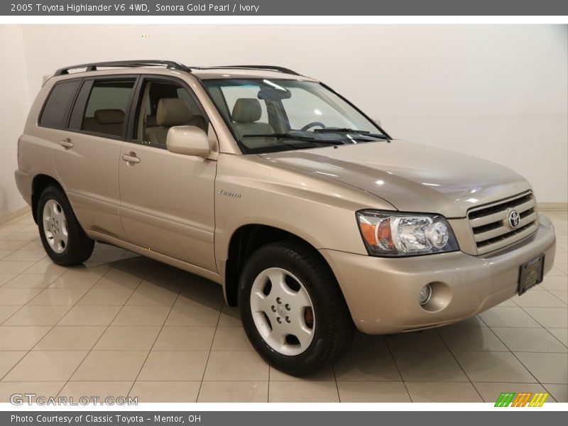 Sonora Gold Pearl / Ivory 2005 Toyota Highlander V6 4WD