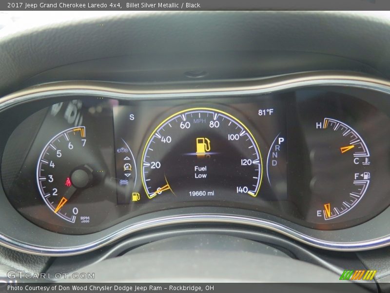 Billet Silver Metallic / Black 2017 Jeep Grand Cherokee Laredo 4x4