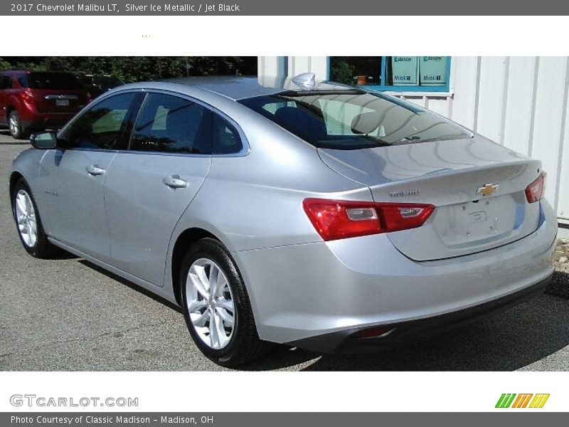 Silver Ice Metallic / Jet Black 2017 Chevrolet Malibu LT