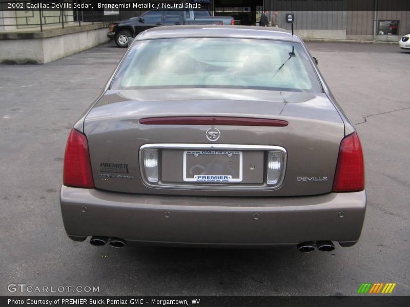 Bronzemist Metallic / Neutral Shale 2002 Cadillac DeVille Sedan