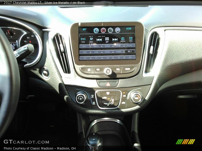Silver Ice Metallic / Jet Black 2017 Chevrolet Malibu LT