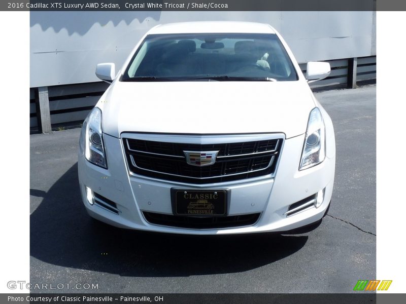 Crystal White Tricoat / Shale/Cocoa 2016 Cadillac XTS Luxury AWD Sedan